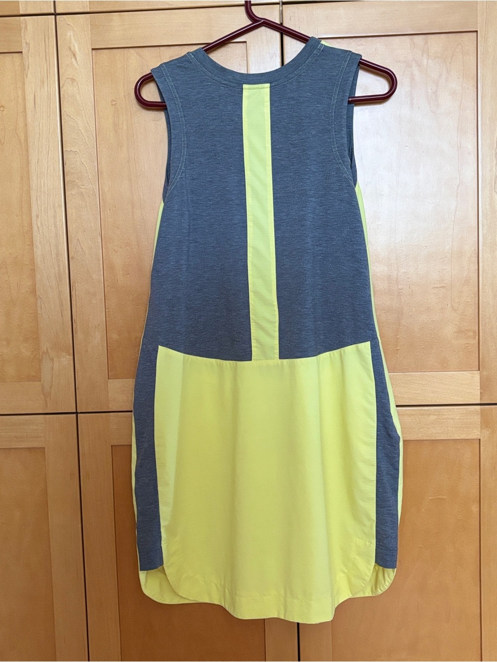 Title Nine Athletic Speed Race Citron Yellow Gray Colorblock Dress - size L